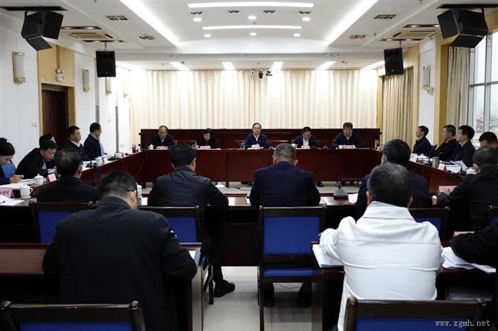 九届州委常委会召开扩大会议 传达学习省委书记王宁调