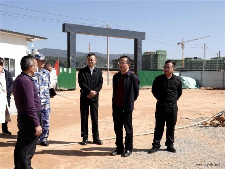 郑艺在勐海工业园区调研时强调：打造花园式园林式现代