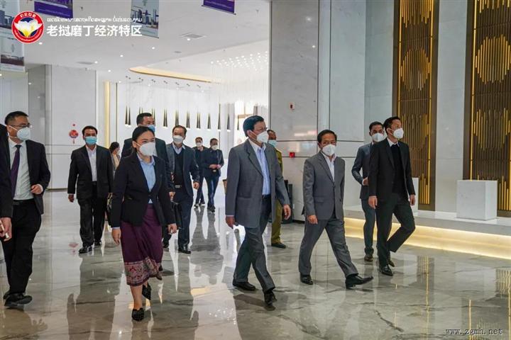 老挝人民革命党中央总书记、国家主席通伦·西苏里莅临