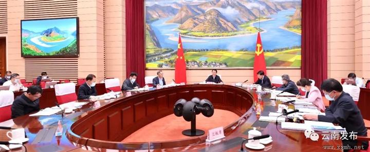 省政府第156次常务会议强调：放下身段服务企业 竭尽全
