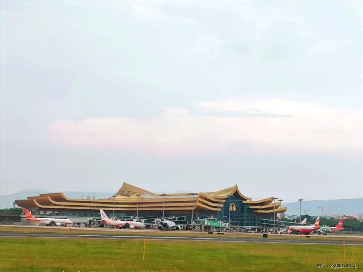 西双版纳机场单日旅客吞吐量超2万人次