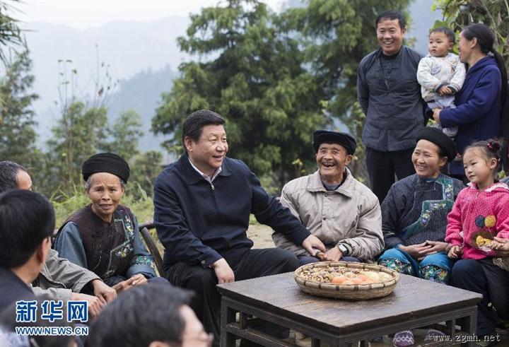 众望所归聚民心 掌舵领航向复兴——习近平全票当选国
