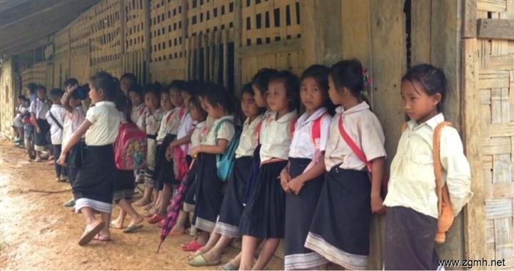 老挝政府继续为贫困儿童提供学校午餐计划