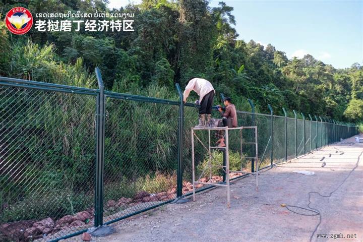 老中磨丁-磨憨经济合作区加快围网建设，一期工程有望十月下旬完成，封关运作在即