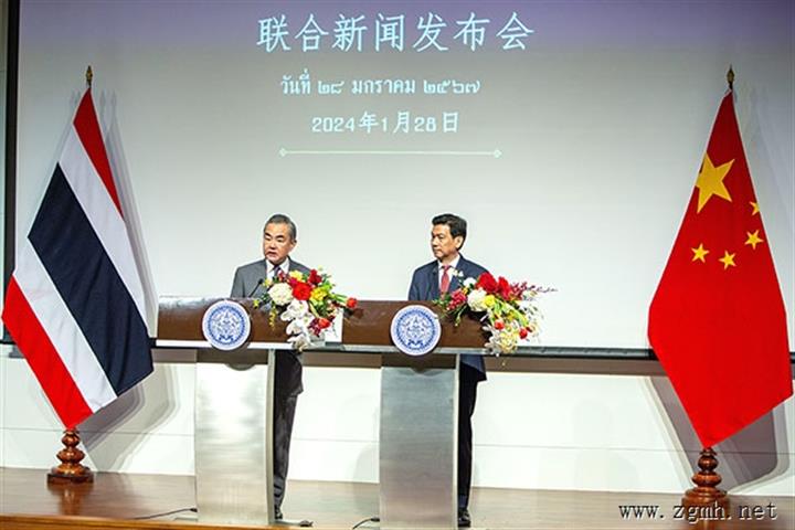 中泰迈入“免签时代”