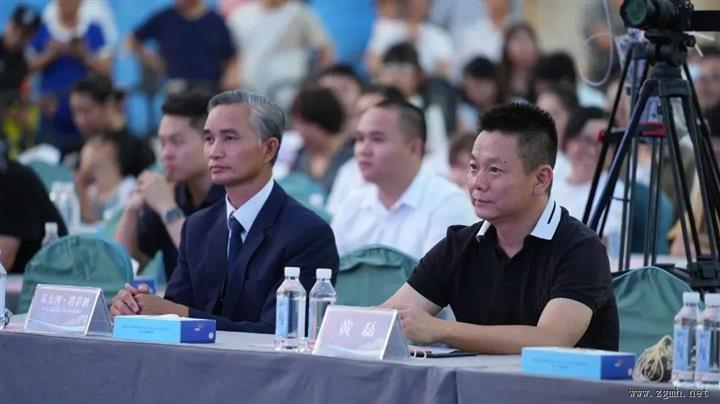 致敬白衣天使 守护人民健康 | 勐腊县庆祝“5.12”国际护士节