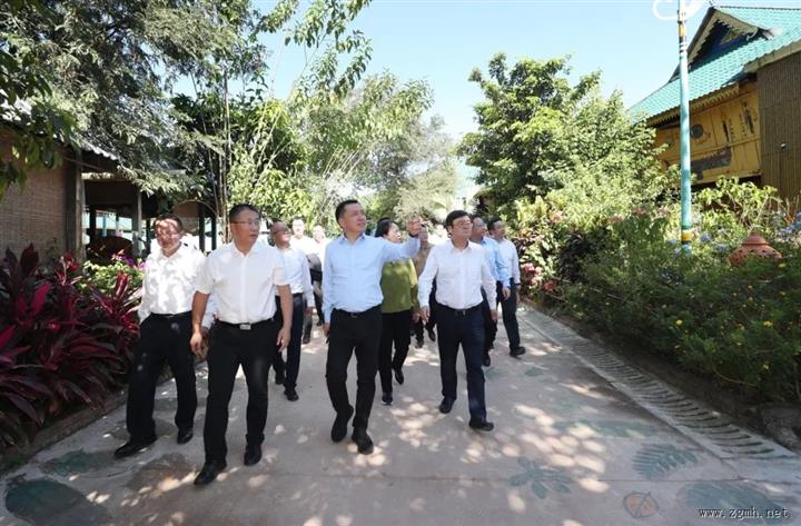 刘洪建、刘佳晨率队到磨憨—磨丁合作区调研 乘势而上 主动作为 全力推动磨憨国际口岸城市建设取得更大成