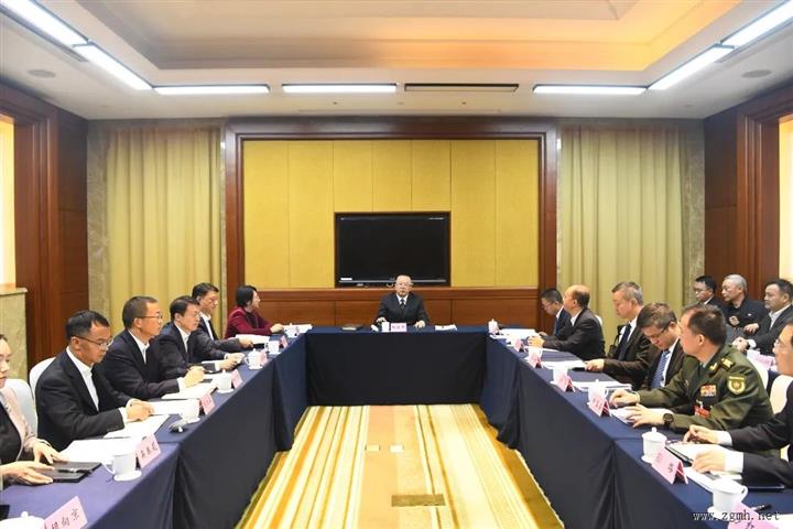 州委常委会召开会议 要求坚定不移纵深推进全面从严治党 为全州经济社会高质量发展营造风清气正的干事创业