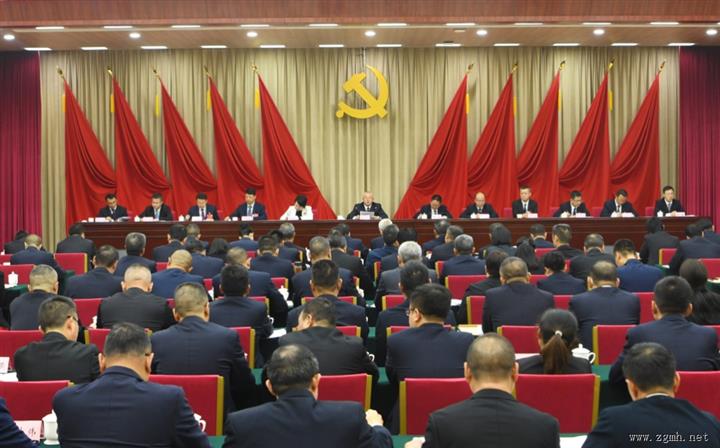 全州务实创新攻坚主题年动员部署会召开 继续以作风建设凝聚向心力促进生产力强化执行力提升竞争力 朱家伟