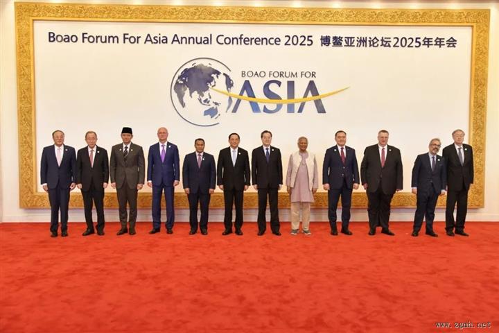 老挝总理在中国博鳌亚洲论坛2025年年会上发表演讲！