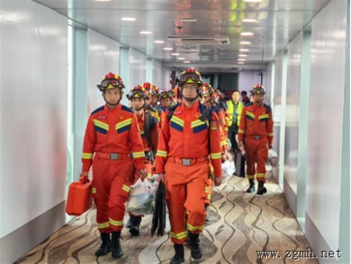 中国云南救援医疗队抵达缅甸