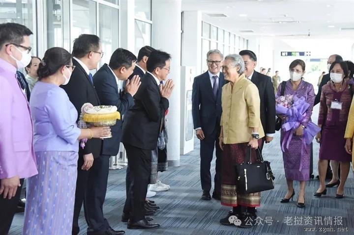 泰国诗琳通公主抵达万象瓦岱机场，开启对老挝友好访问
