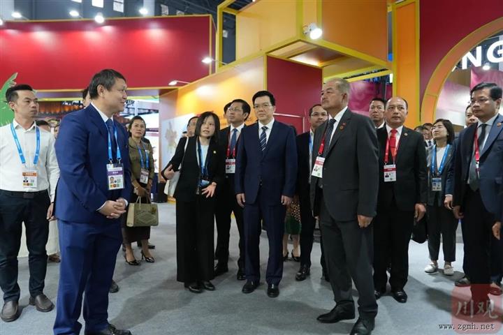 王予波在调研检查南博会筹备情况时强调：切实办好用好宣传好展会平台 以优质服务塑造形象促进发展