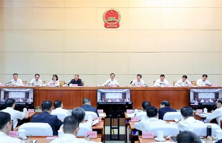 王予波在三季度高质量发展工作推进会上强调：切实用习近平经济思想统一思想统一意志统一行动       