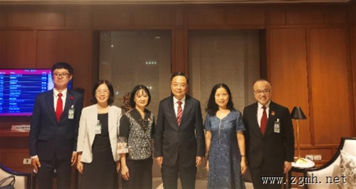 新任中国驻泰国大使张建卫抵泰履新