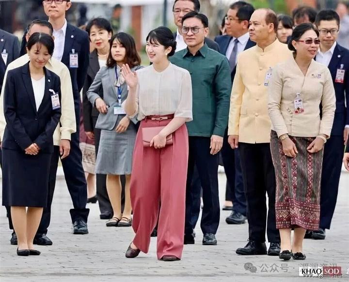 日本爱子公主会见老挝国家主席通伦·西苏里和副主席巴妮