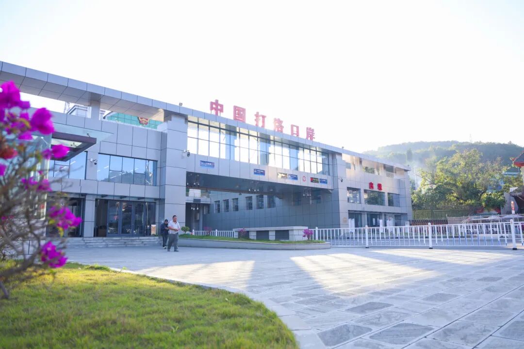 打洛口岸2025年出入境客流量突破220万人次 创历史新高