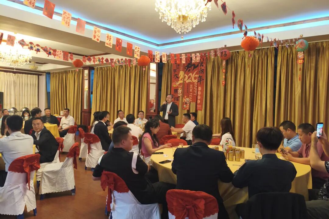 驻琅勃拉邦总领馆举行2026年老挝北部侨商元宵节招待会