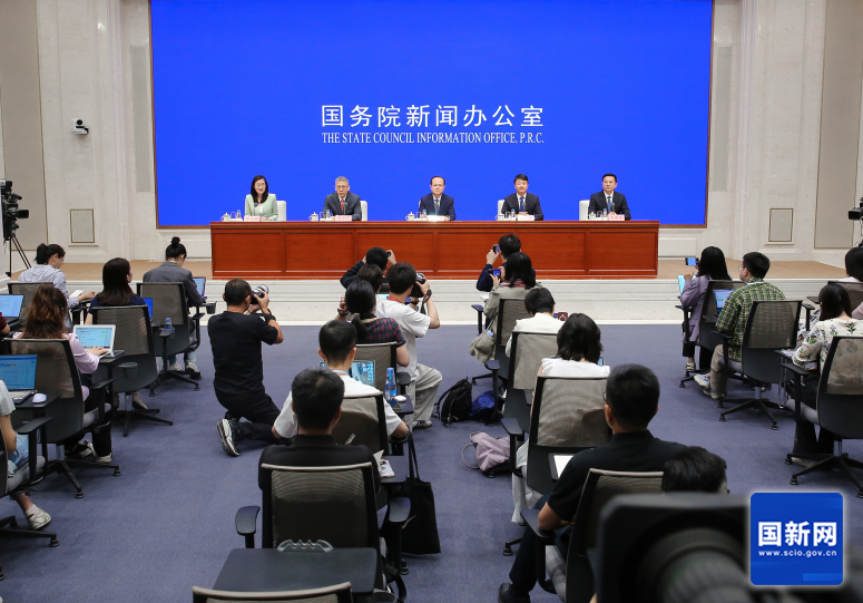 诚邀国内外各界朋友共赴昆明！国新办举行新闻发布会介绍第10届南博会有关情况
