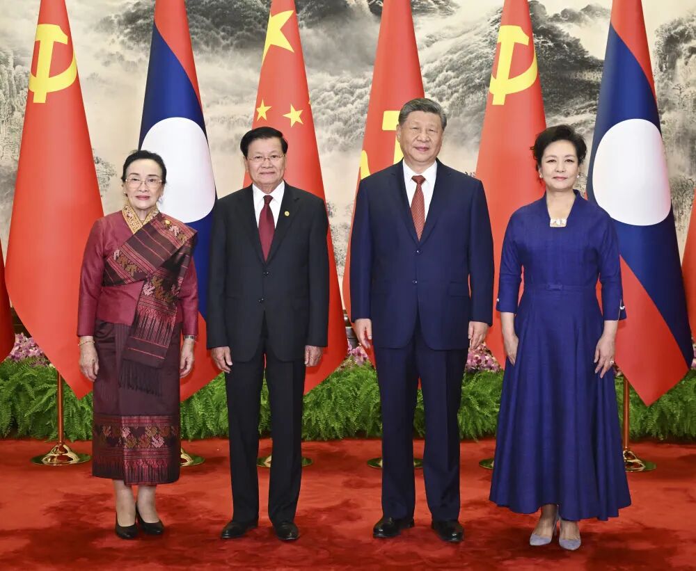 两国最高领导人会谈：推进中老铁路沿线开发，推进中老泰铁路联通……
