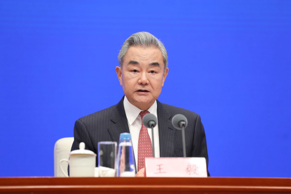 国新办举行《构建更加公正合理的全球治理体系：中国的理念、倡议与行动》白皮书新闻发布会