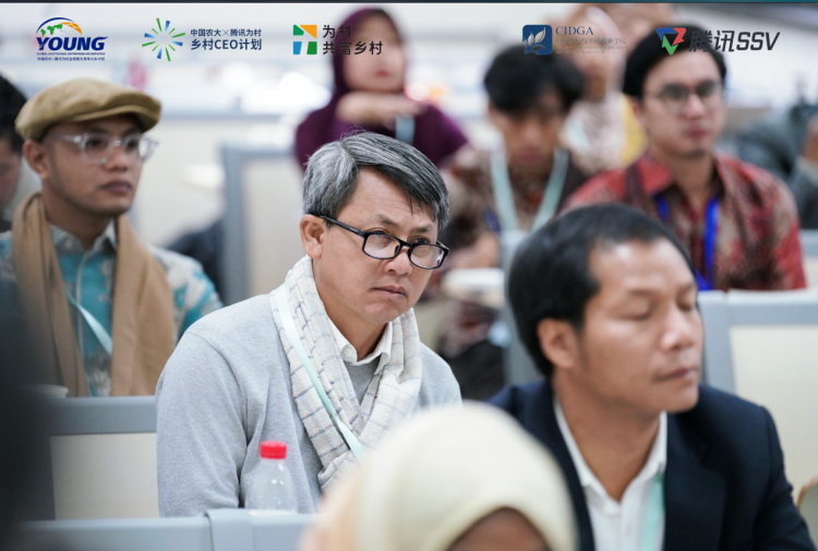 环球网：从老挝一个村，看中国发展经验带来的改变